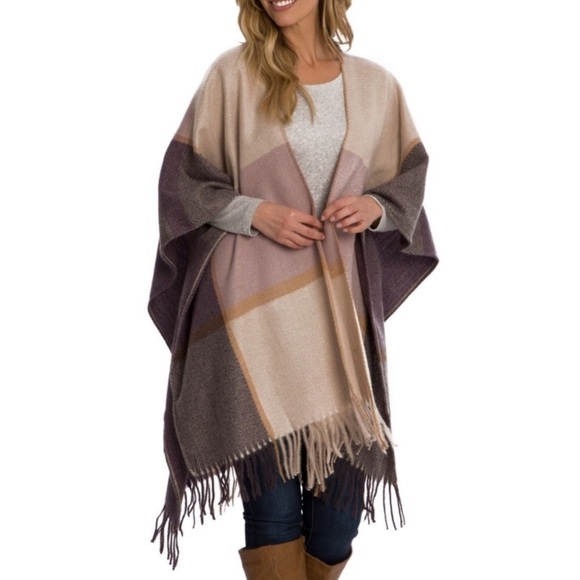 Woolrich Accessories - 🍂SALE🍂 NWT Woolrich Blanket Wrap